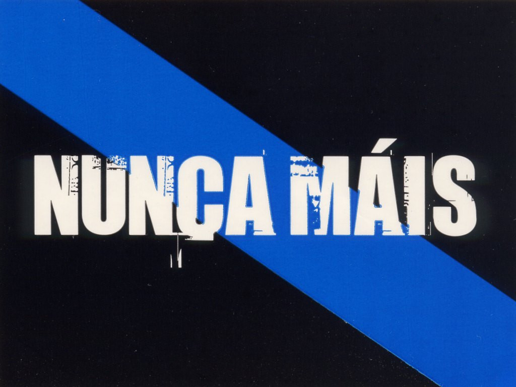 2002-Bandeira_Nunca_Máis-Xose_Maria_Torne