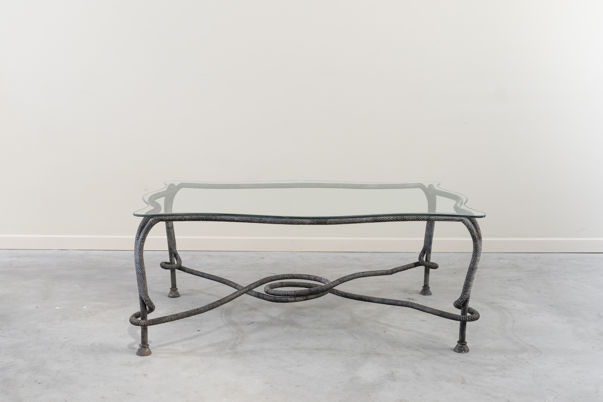 1970-mobiliario-mesa_cordon-emilio_rey-01