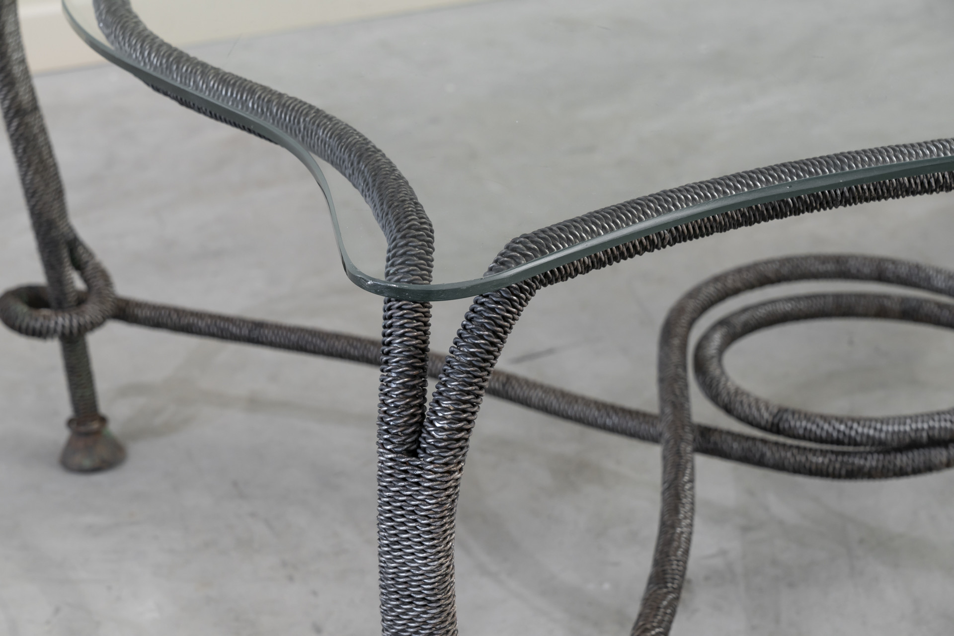 1970-mobiliario-mesa_cordon-emilio_rey-04