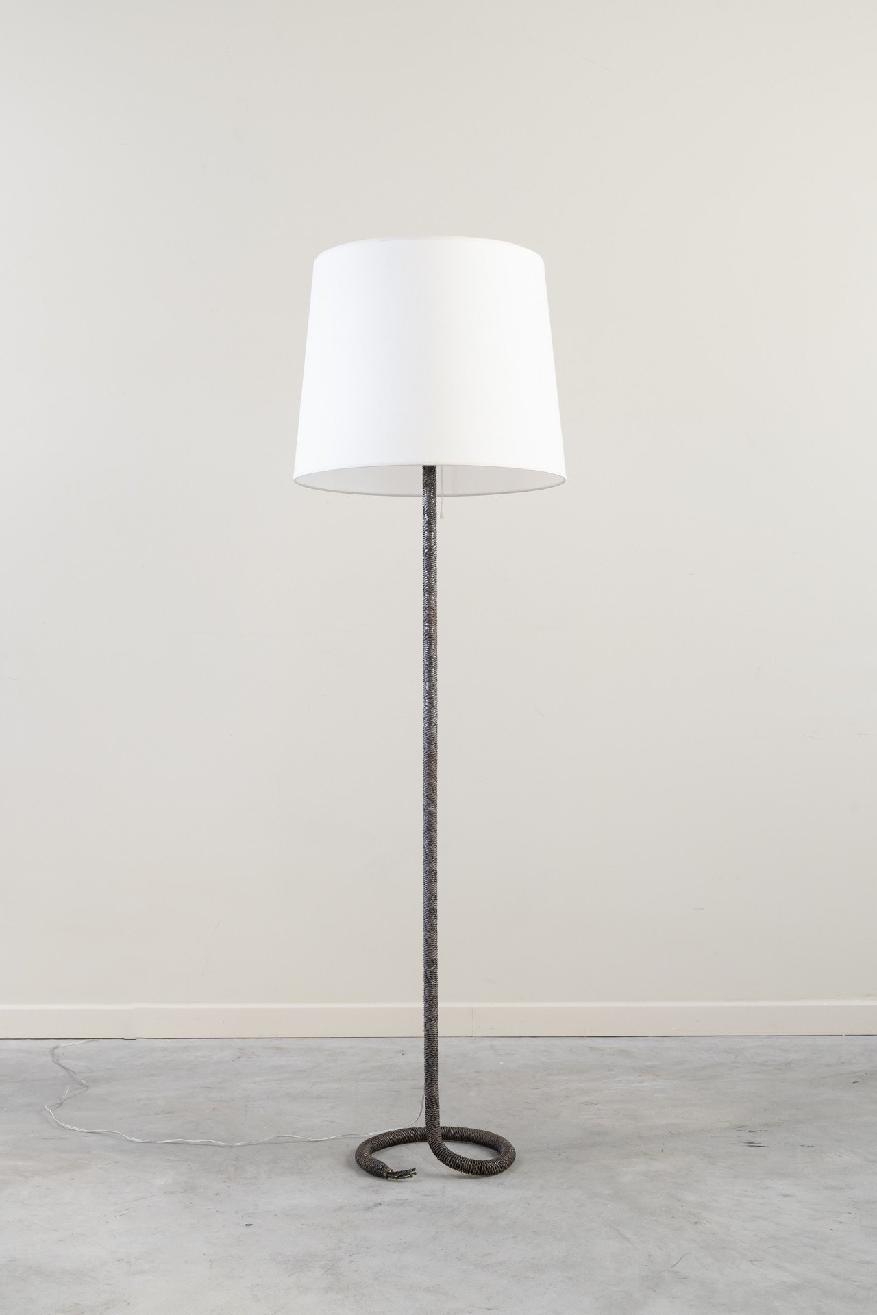 1970-mobiliario-lampada_cordon-emilio_rey-01