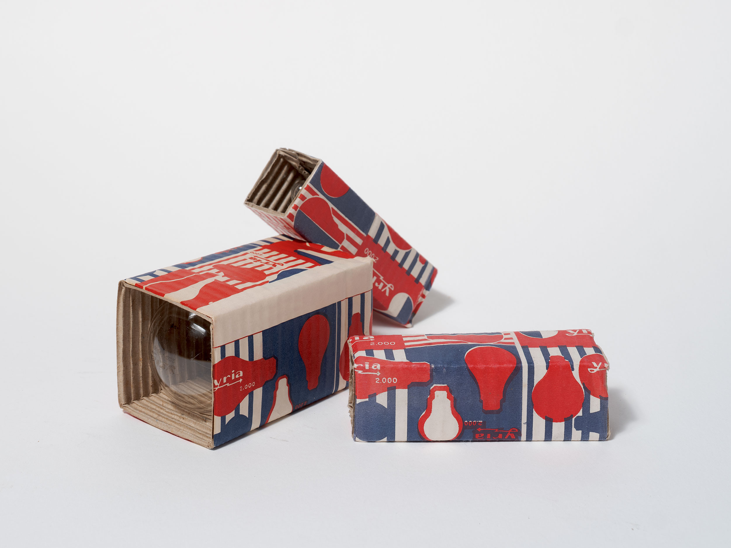 1950-caixa-lampada-Yria-02