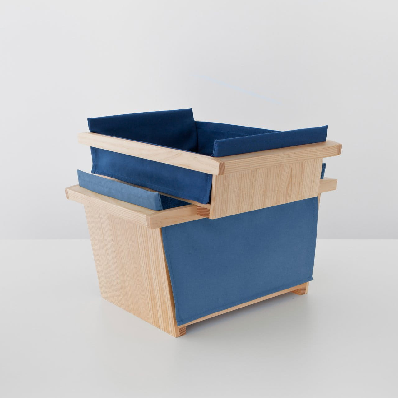 2014-Caixas_Amelia-Cenlitros_04