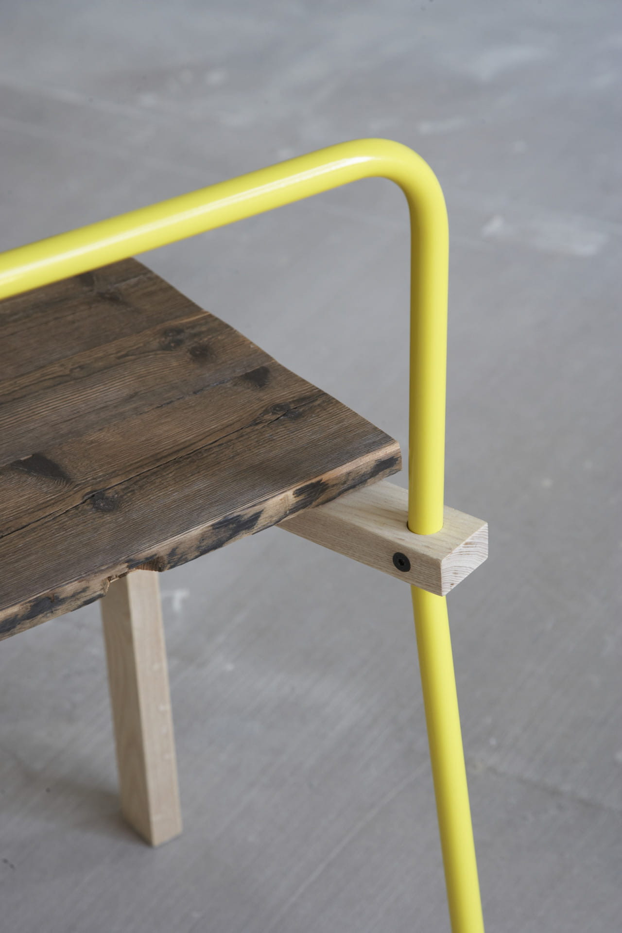 2009-V&A_Chairs-Tomas_Alonso_04